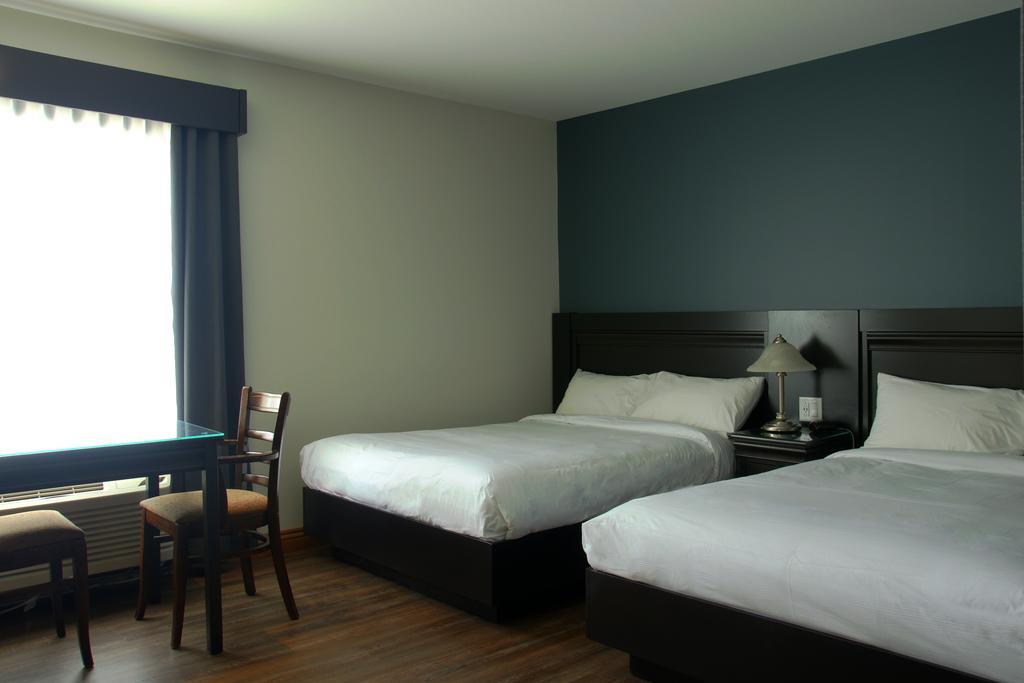 Hotel Le Montagnais Saguenay Ngoại thất bức ảnh