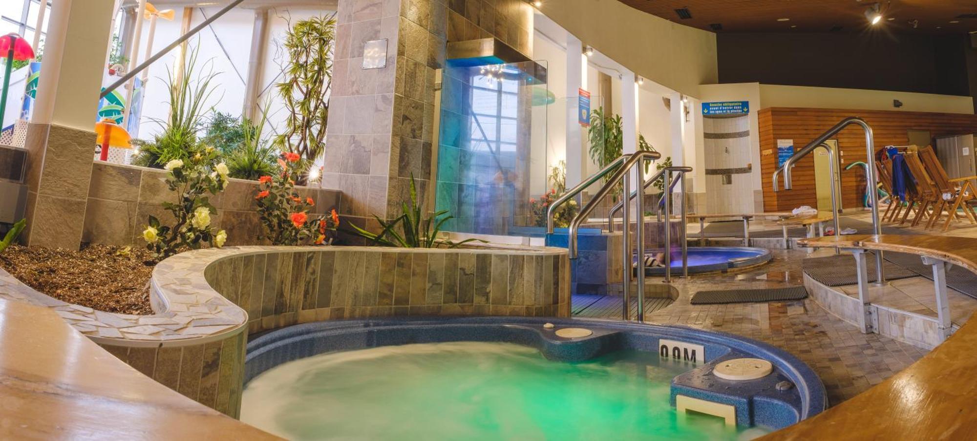 Hotel Le Montagnais Saguenay Ngoại thất bức ảnh
