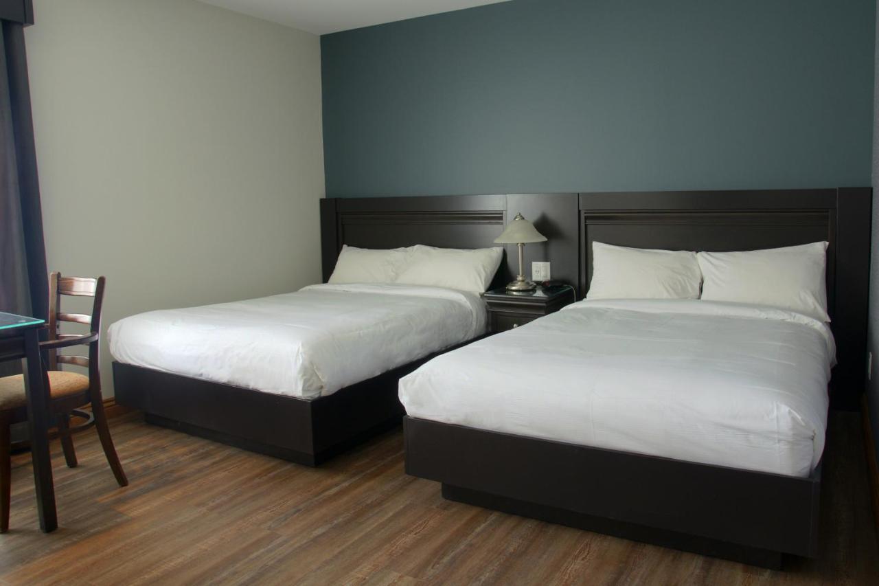 Hotel Le Montagnais Saguenay Ngoại thất bức ảnh