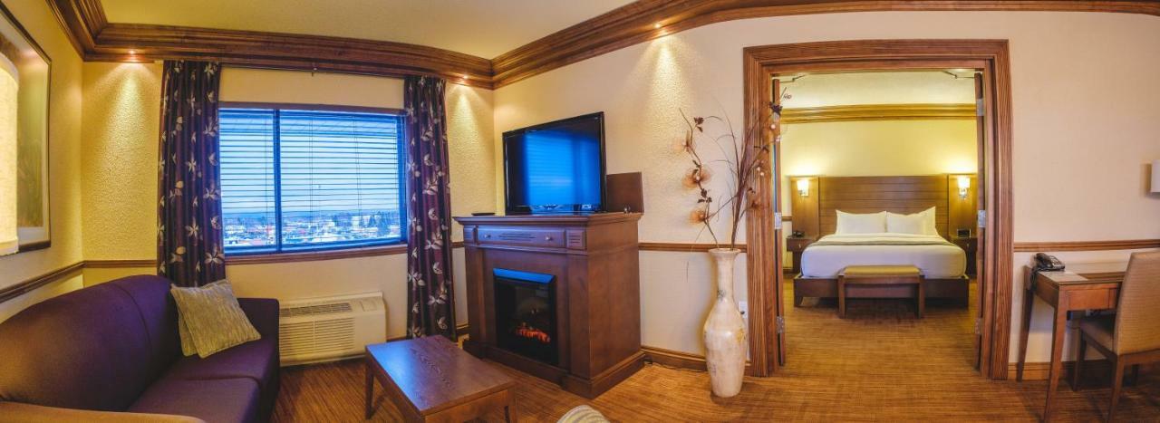 Hotel Le Montagnais Saguenay Ngoại thất bức ảnh