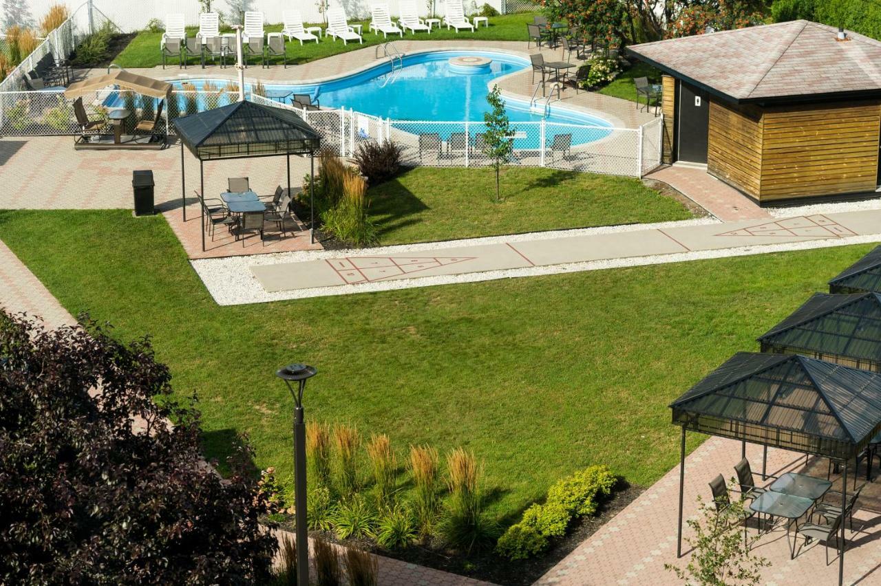 Hotel Le Montagnais Saguenay Ngoại thất bức ảnh